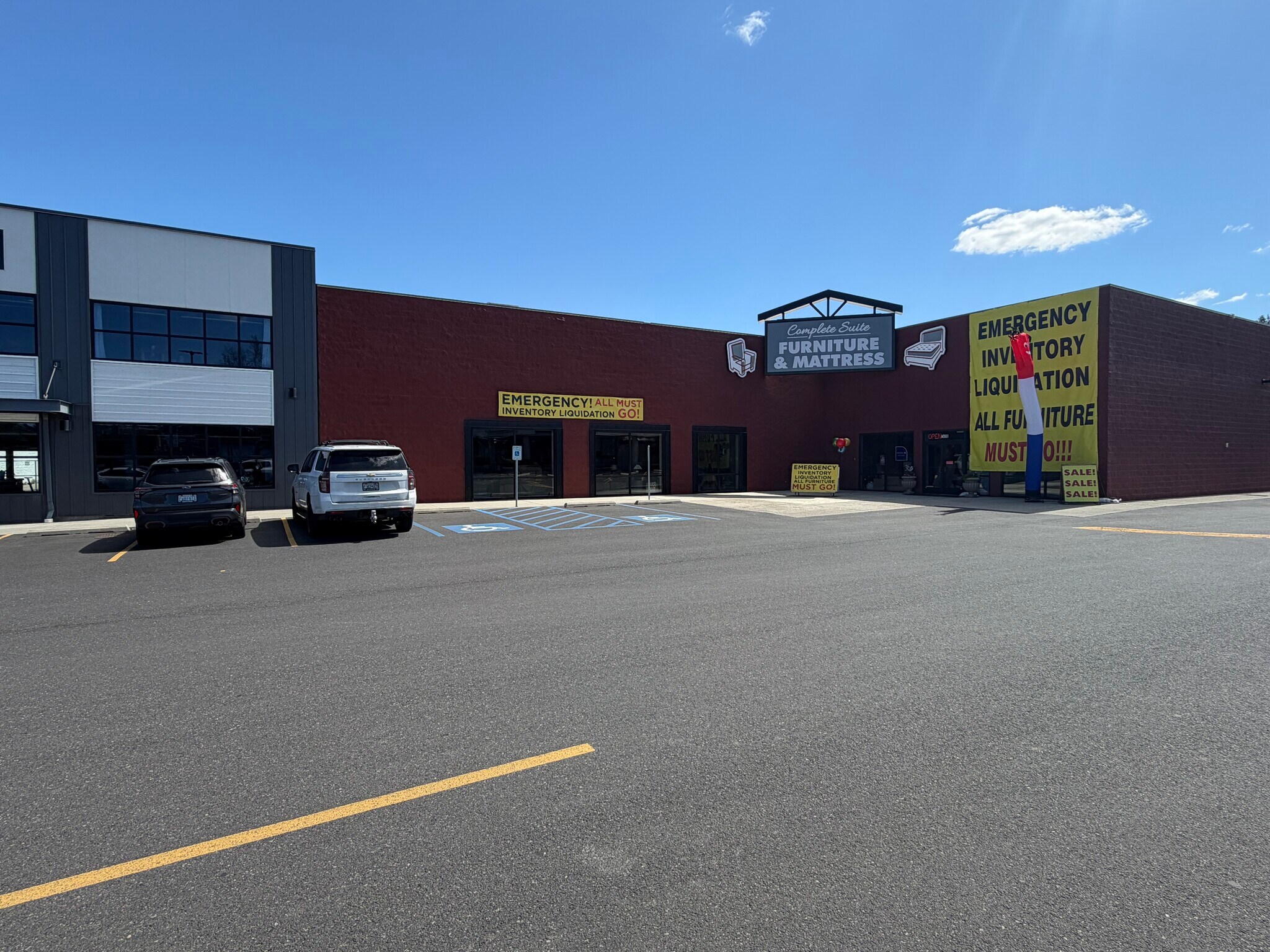 7410 N Division St, Spokane, WA à vendre Photo principale– Image 1 sur 13