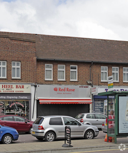1 High St, Potters Bar à vendre - Photo principale – Image 1 sur 7