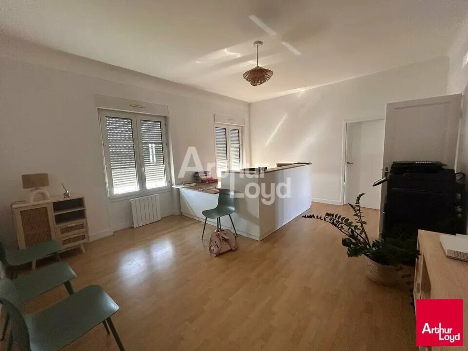 Bureau dans Blois à louer Photo de l’immeuble– Image 1 sur 6