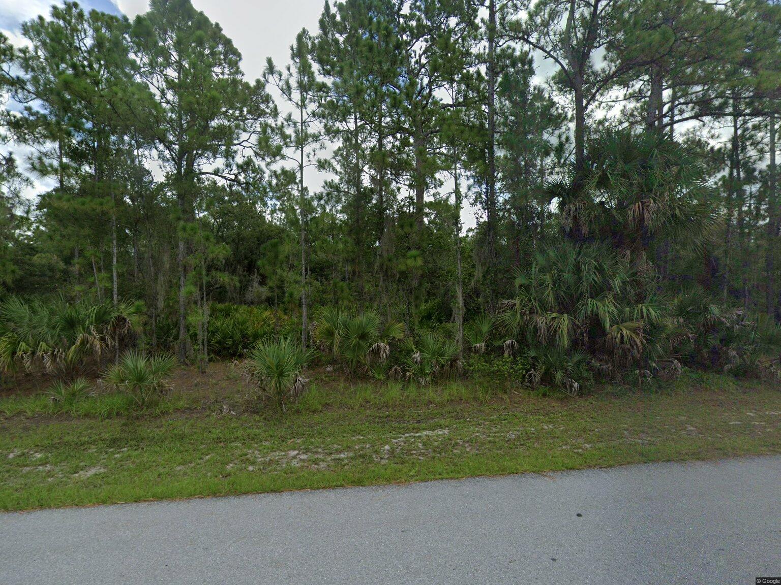 256 Ellington st, Port Charlotte, FL à louer Photo principale– Image 1 sur 2