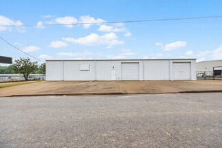 Plus de détails pour 39 N Madison Dr, Humboldt, TN - Local d’activités à vendre