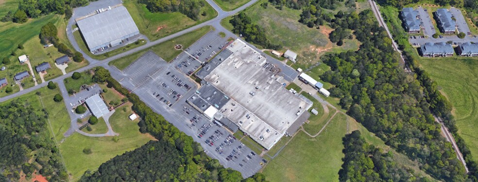 1100 Airport Road, Shelby, NC à louer - Photo de l’immeuble – Image 3 sur 17