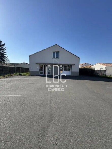 Bureau dans La Chevrolière à vendre - Photo de l’immeuble – Image 2 sur 7