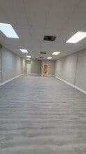 2901 W Oakland Park Blvd, Lauderdale Lakes, FL à louer - Vidéo sur l’annonce professionnelle