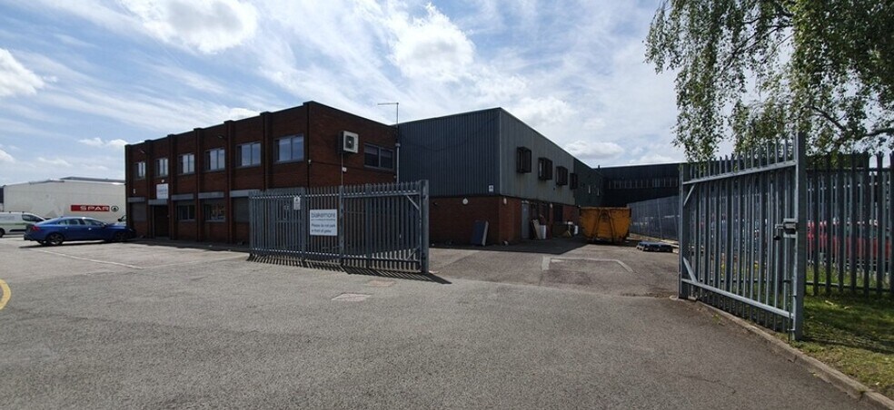 Midacre, Willenhall à louer - Photo de l’immeuble – Image 2 sur 4