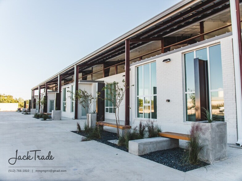 1019 S Heatherwilde Blvd, Pflugerville, TX à louer - Photo de l’immeuble – Image 1 sur 19