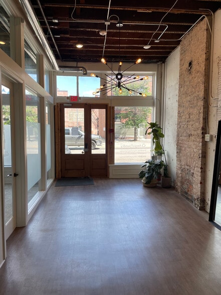 2127 1st Ave N, Birmingham, AL à vendre - Photo intérieure – Image 2 sur 15