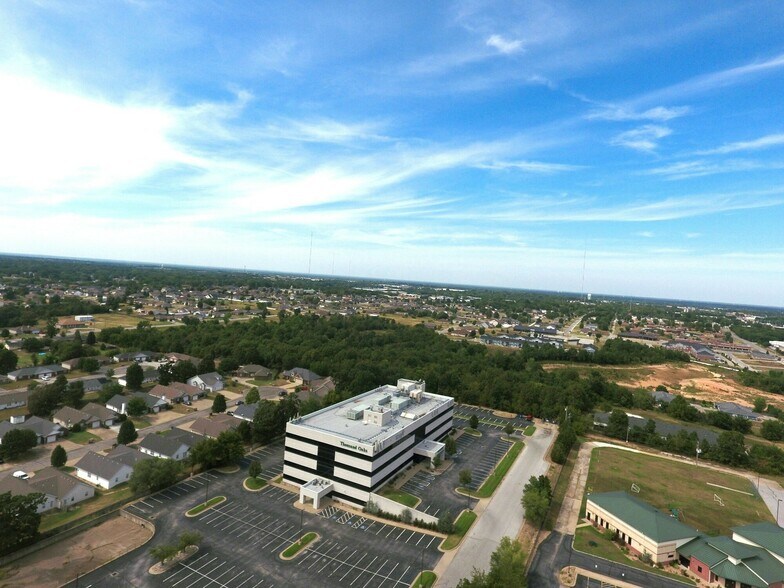 1905 W 32nd St, Joplin, MO à vendre - Photo de l’immeuble – Image 3 sur 14