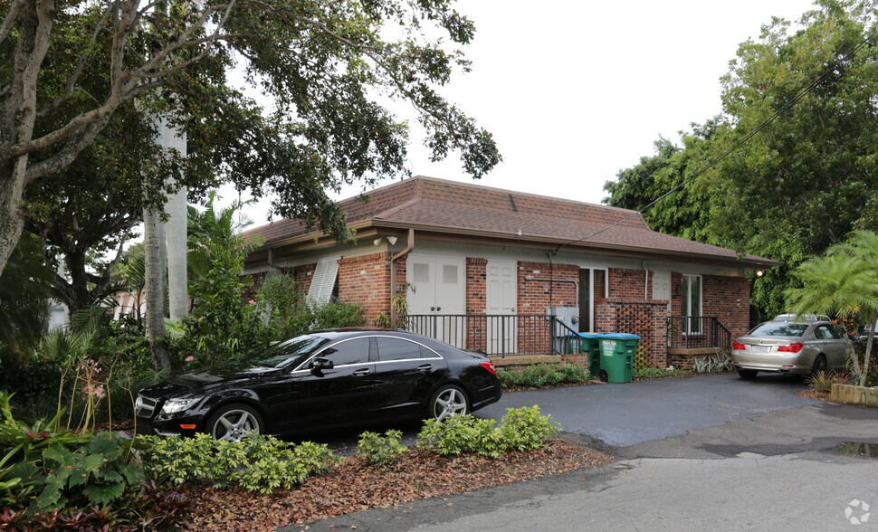 775 1st Ave N, Naples, FL à vendre - Photo de l’immeuble – Image 2 sur 6