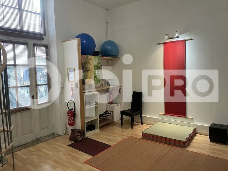 Bureau dans Villefranche-Sur-Saône à louer - Photo de l’immeuble – Image 3 sur 4