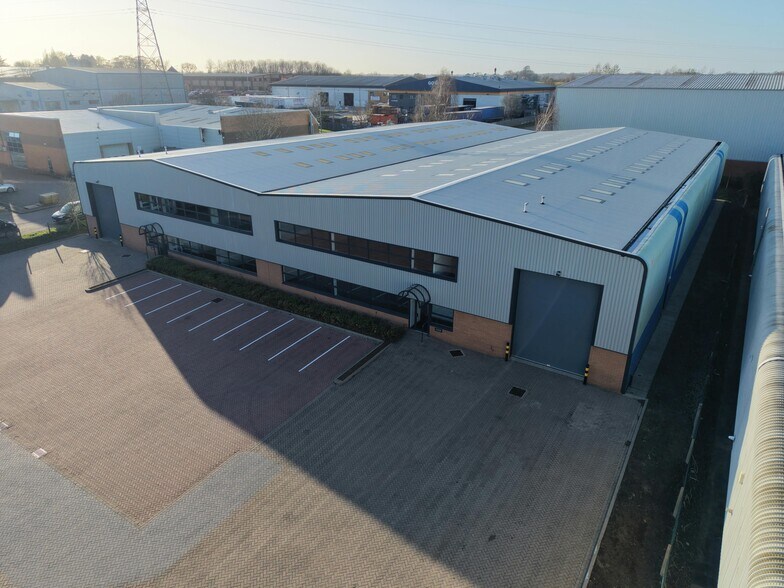 Henson Way, Kettering à louer - Photo de l’immeuble – Image 2 sur 7