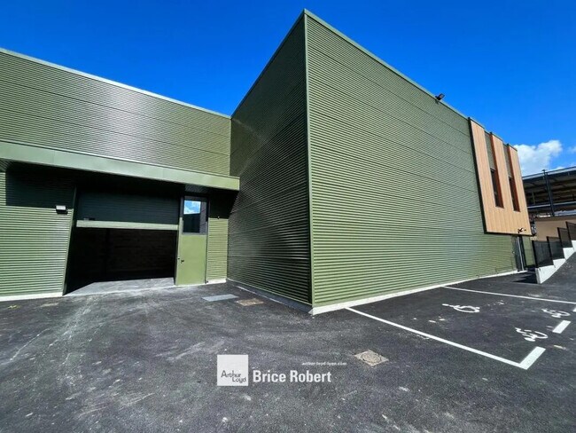 Plus de détails pour Rue De La Madone, Thurins - Bureau, Local d'activités à louer