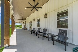 Plus de détails pour 12162 Wyatt Rd, Montgomery, TX - Spécialisé à vendre