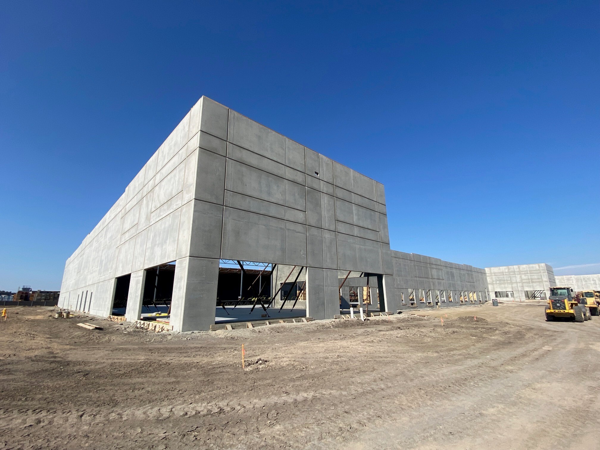 1513 Boeing, Stockton, CA à louer Photo de la construction– Image 1 sur 4