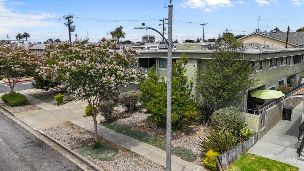 500 S Inglewood Ave, Inglewood, CA à vendre - Photo de l’immeuble – Image 3 sur 23