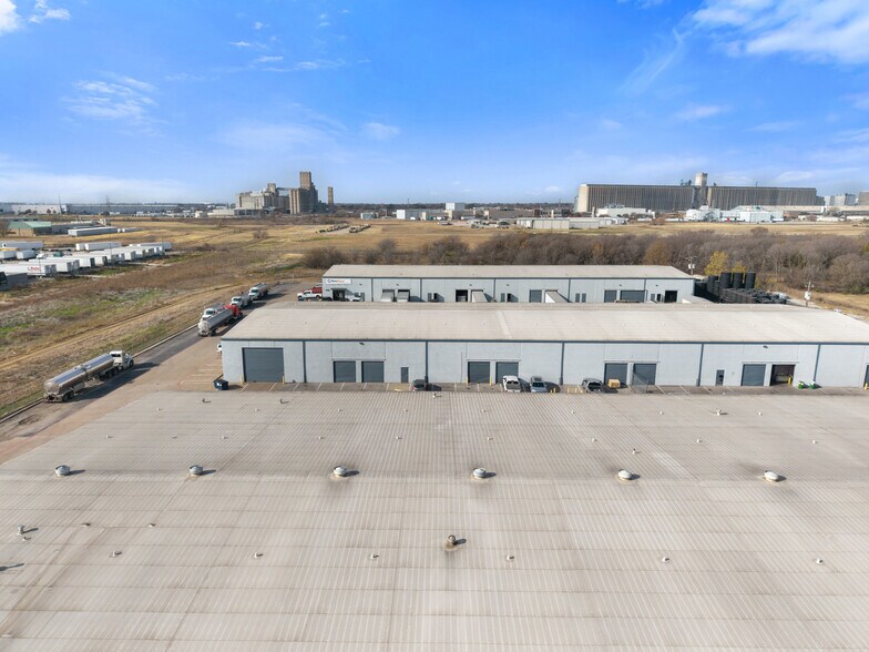 812-814 Blue Mound Rd, Saginaw, TX à louer - Photo de l’immeuble – Image 3 sur 48