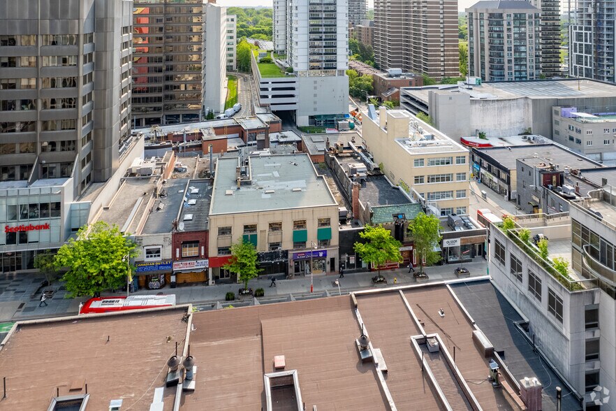 1417 Yonge St, Toronto, ON à louer - Aérien – Image 2 sur 2