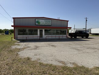 Plus de détails pour 1237 W Oaklawn Rd, Pleasanton, TX - Industriel/Logistique à louer