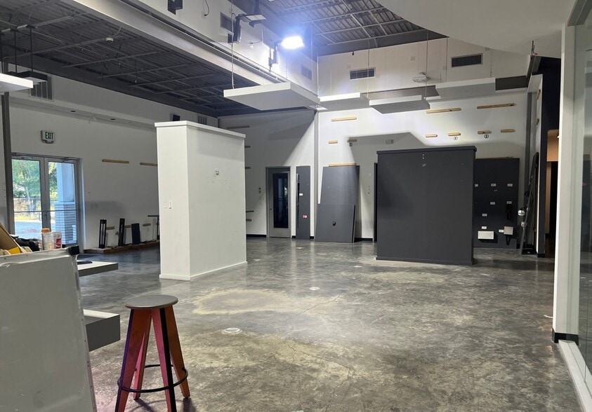 4205 Pinemont Dr, Houston, TX à louer - Photo intérieure – Image 3 sur 5