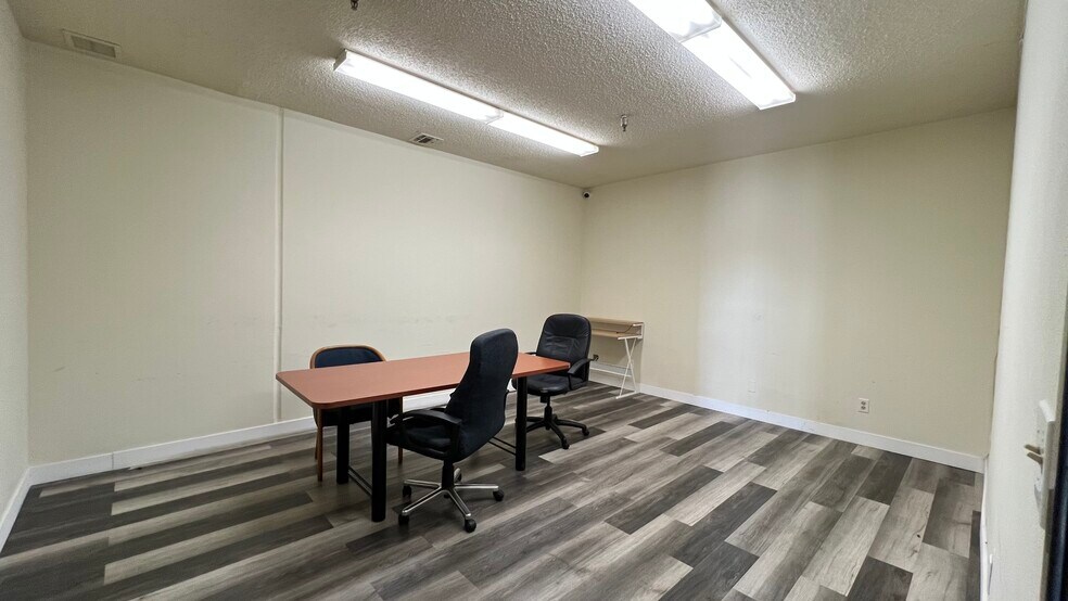 1928 Central Ave, South El Monte, CA à louer - Photo de l’immeuble – Image 2 sur 6