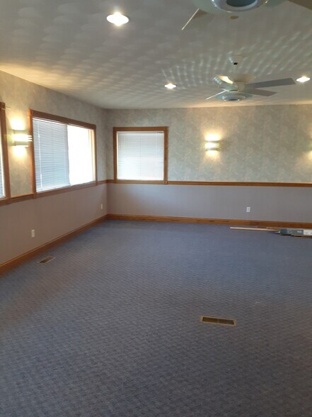 2900 Frank Scott Pky, Belleville, IL à louer - Photo intérieure – Image 3 sur 11