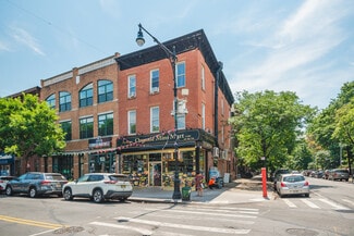 Plus de détails pour 320 Myrtle Ave, Brooklyn, NY - Local commercial à louer