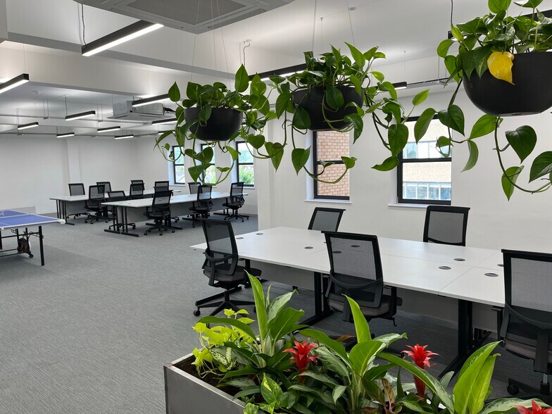 Cowbridge Rd E, Cardiff à louer - Photo de l’immeuble – Image 1 sur 8