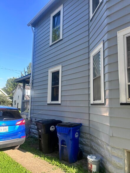 3590 E 108th St, Cleveland, OH à vendre - Photo de l’immeuble – Image 2 sur 27