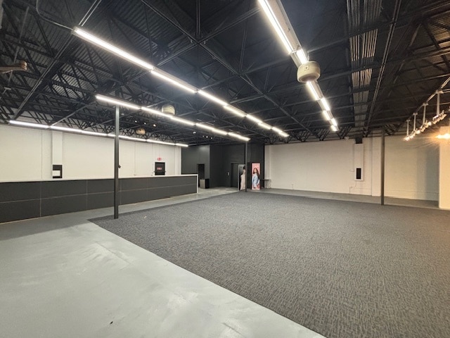 1230 Basse Rd, San Antonio, TX à louer Photo principale– Image 1 sur 8