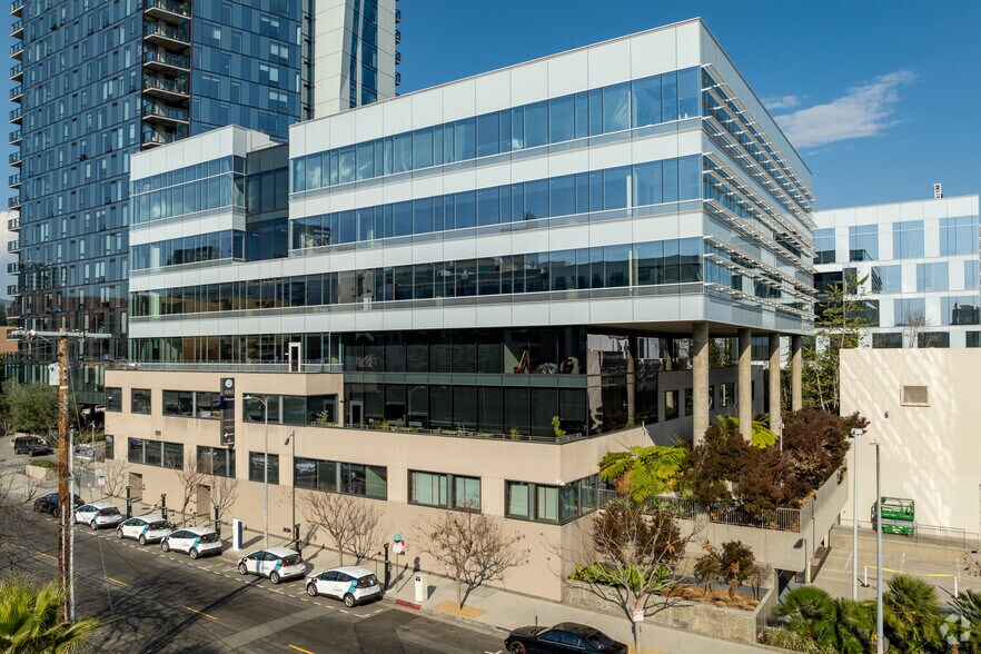 1500 N El Centro Ave, Los Angeles, CA à louer - Photo de l’immeuble – Image 3 sur 14