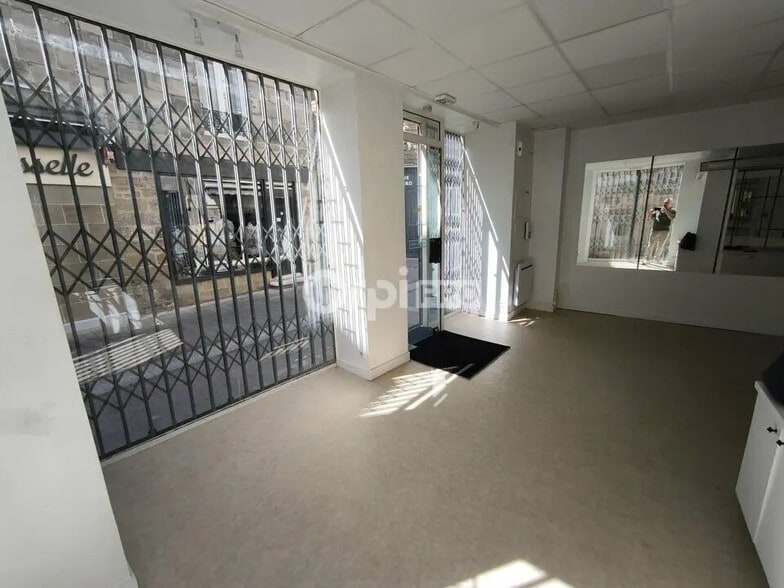 Local commercial dans Brive-la-Gaillarde à louer - Photo intérieure – Image 2 sur 8