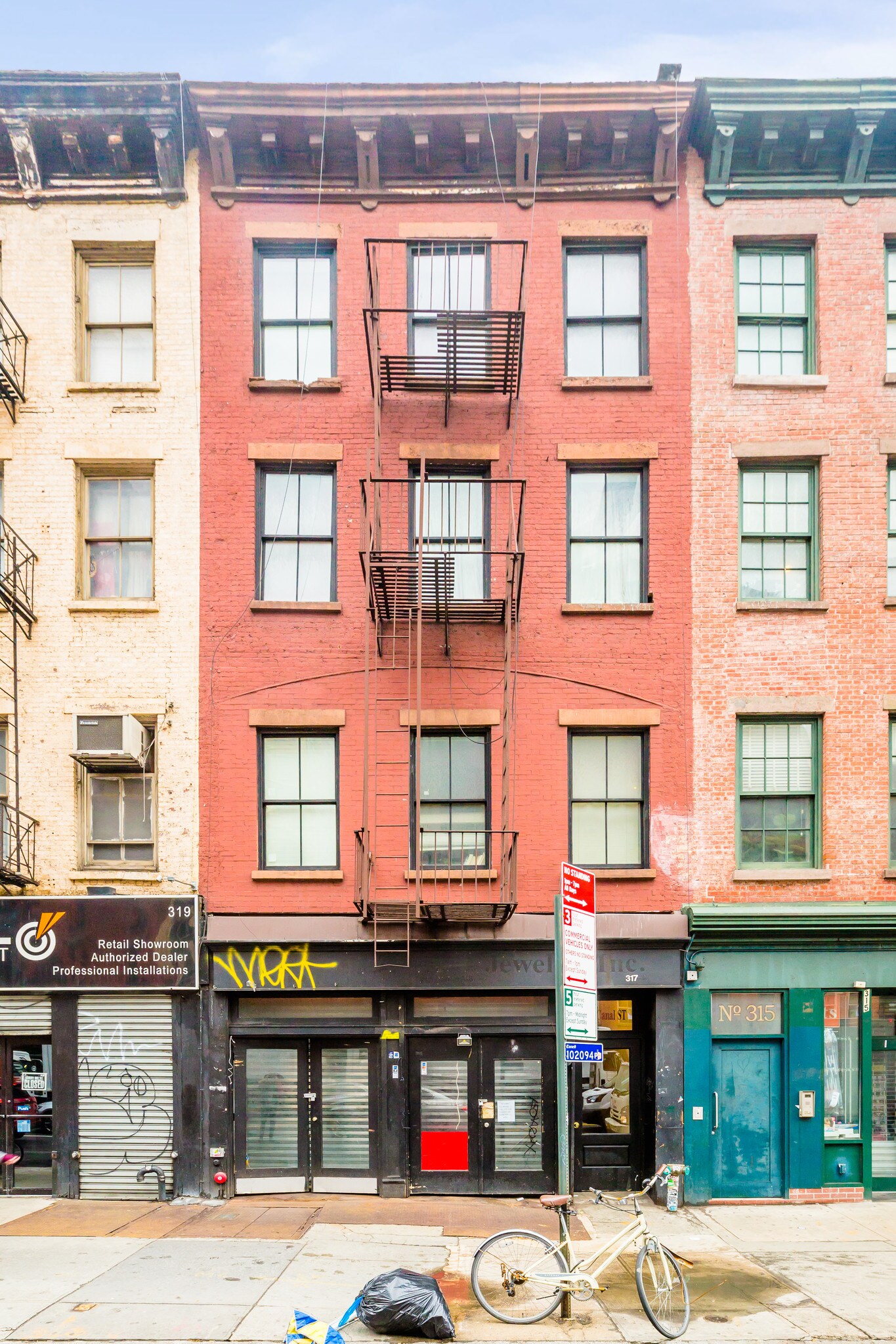 317 Canal St, New York, NY à louer Photo principale– Image 1 sur 5