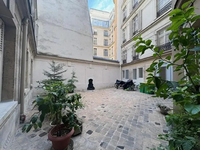 Bureau dans Paris à louer Photo de l’immeuble– Image 1 sur 5