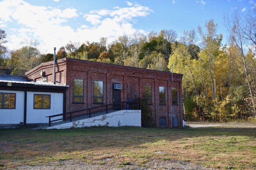 45 Mill Ln, Willsboro, NY à vendre - Photo de l’immeuble – Image 2 sur 3