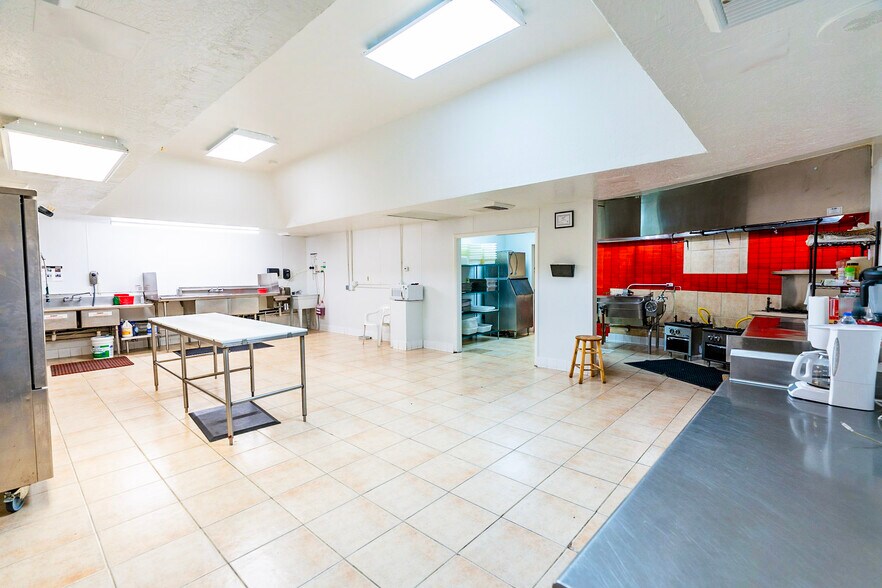 961 W Main St, Mesa, AZ à vendre - Photo de l’immeuble – Image 3 sur 15