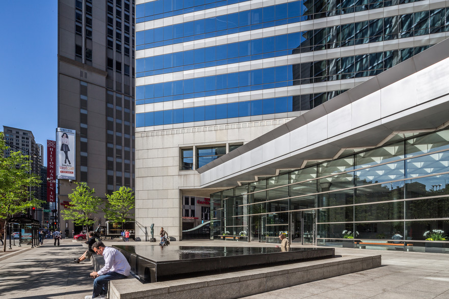 515 N State St, Chicago, IL à louer - Photo de l’immeuble – Image 3 sur 10
