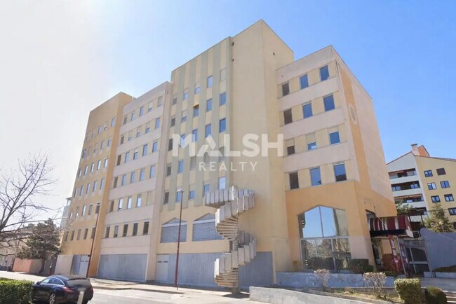 Plus de détails pour Bureau à vendre