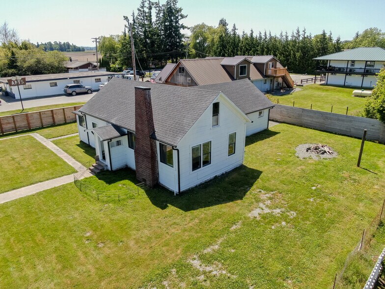 5502 Chuckanut Dr, Bow, WA à vendre - Photo de l’immeuble – Image 3 sur 33