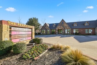 1117 Glade Rd, Colleyville, TX à louer Photo de l’immeuble– Image 1 sur 18