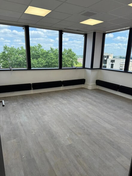 Bureau dans Créteil à louer - Photo intérieure – Image 1 sur 5