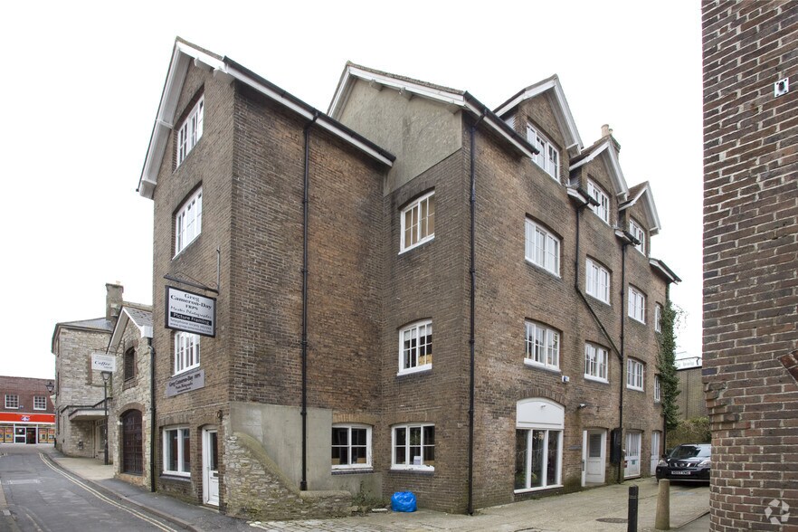 8 Cornhill & 27 Durngate Street portefeuille de 2 biens à vendre sur LoopNet.fr - Photo de l’immeuble – Image 2 sur 2
