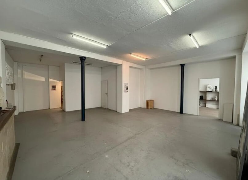 13 Rue Chevreul, Paris à vendre - Photo de l’immeuble – Image 3 sur 4