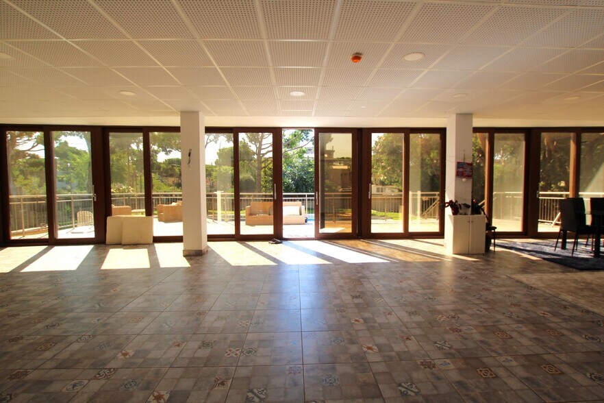 Services hôteliers dans Castelldefels, Barcelona à vendre - Photo intérieure – Image 2 sur 6