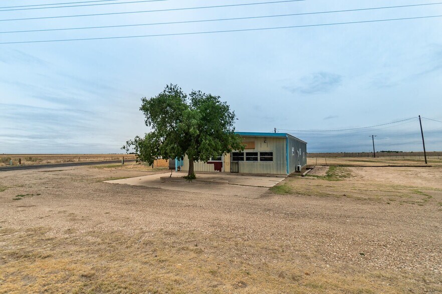9298 Texas 86, Silverton, TX à vendre - Photo de l’immeuble – Image 3 sur 11