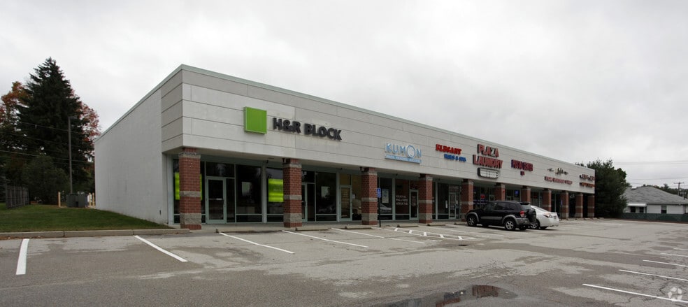 1215-1225 Providence Rd, Whitinsville, MA à louer - Photo principale – Image 2 sur 9