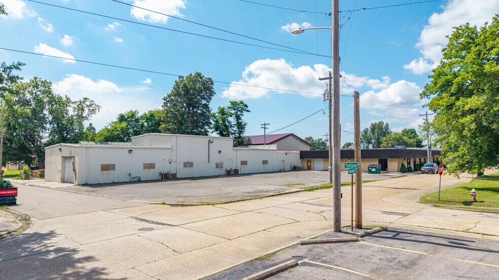 205 S New Madrid St, Sikeston, MO à vendre - Photo de l’immeuble – Image 1 sur 14