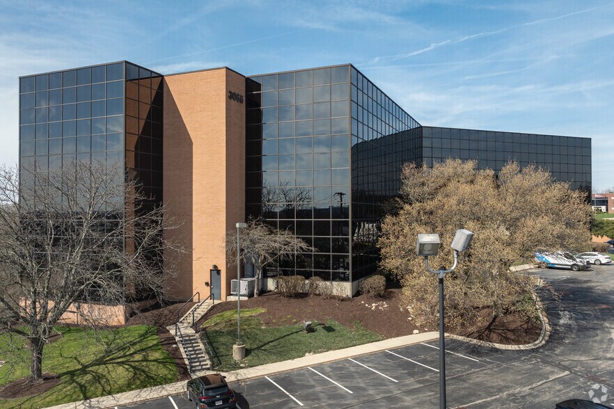 3055 Kettering Blvd, Moraine, OH à vendre - Photo principale – Image 1 sur 21