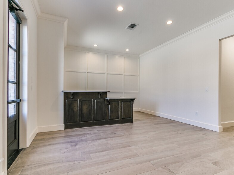 13709 S Santa Fe Ave, Oklahoma City, OK à vendre - Photo intérieure – Image 2 sur 13
