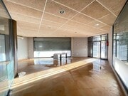 Interior local