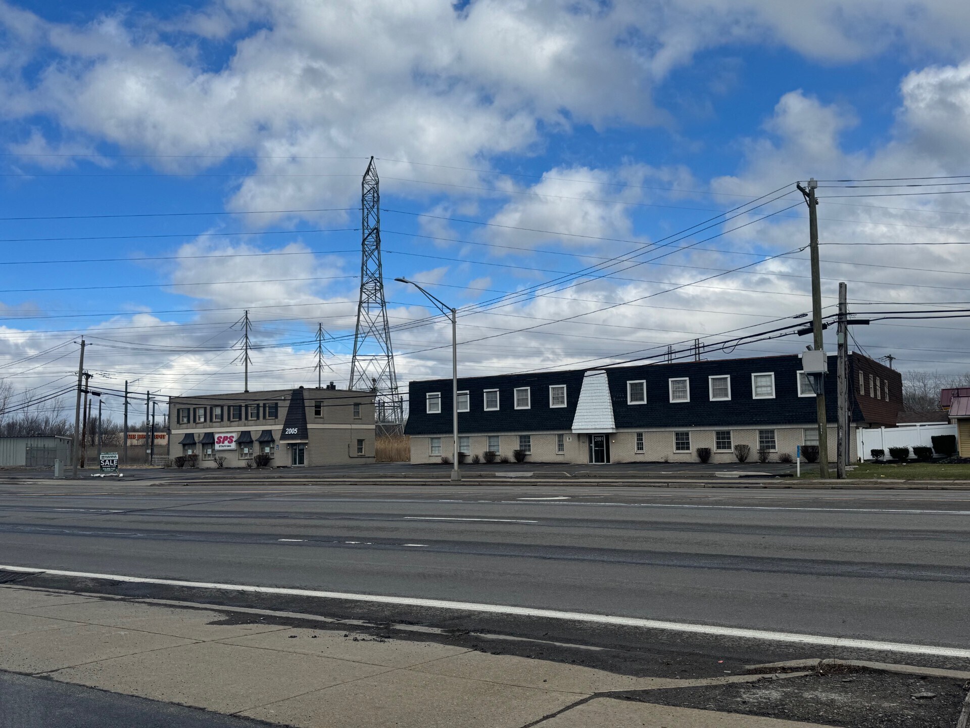 2001 Niagara Falls Blvd, Amherst, NY à vendre Photo principale– Image 1 sur 18